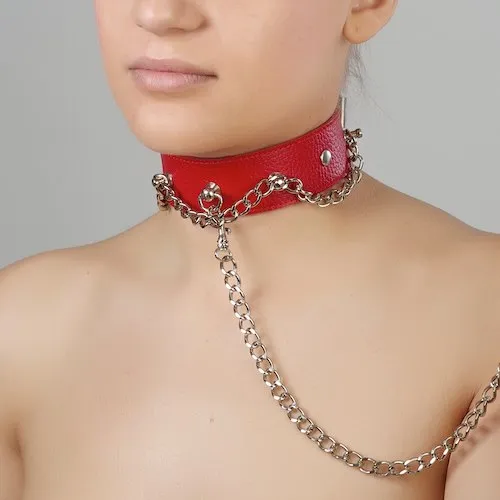 ошейник красный с металлической цепочкой по окружности и с цепочкой-поводком 3117-2 в Новом Уренгое