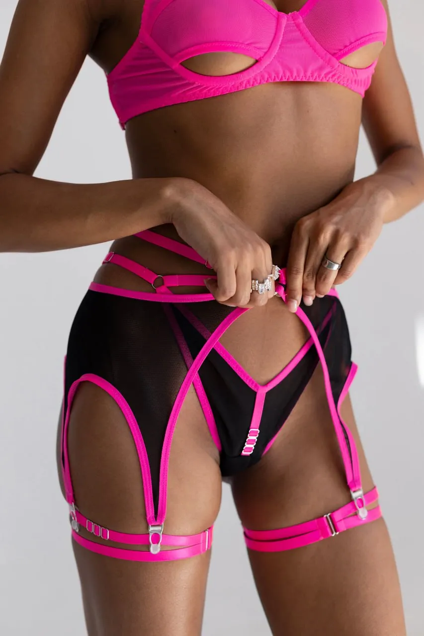 Одежда бренда Pink Rabbit в Новом Уренгое