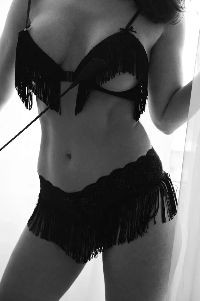 Эротическое бюстгальтер с бахромой perla в Новом Уренгое