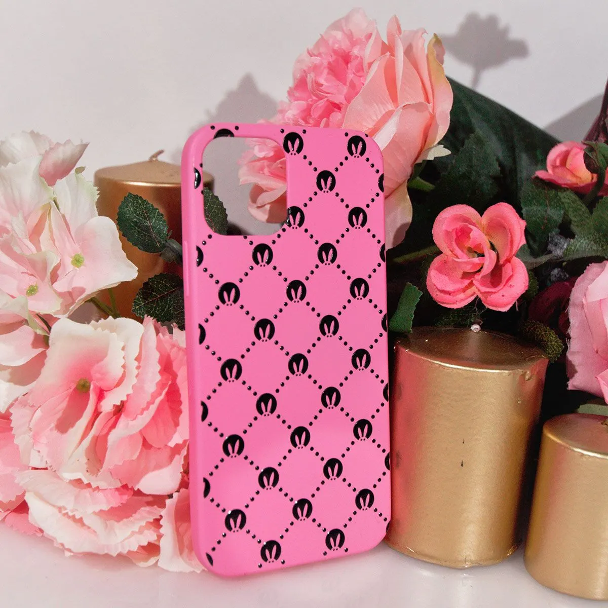 Чехол PinkRabbit на iPhone 11 ProMax с черным паттерном, розовый