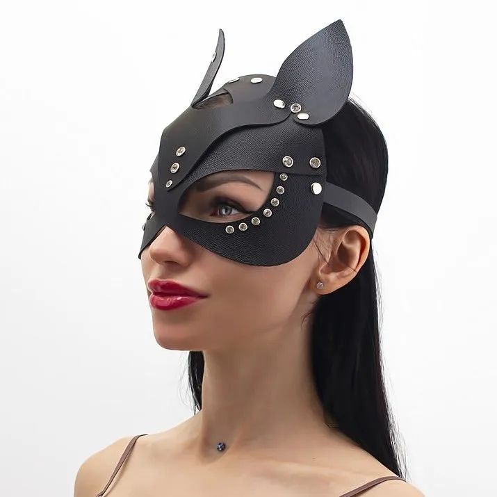 маска кошки со стразами pinkrabbit , чёрная в Новом Уренгое