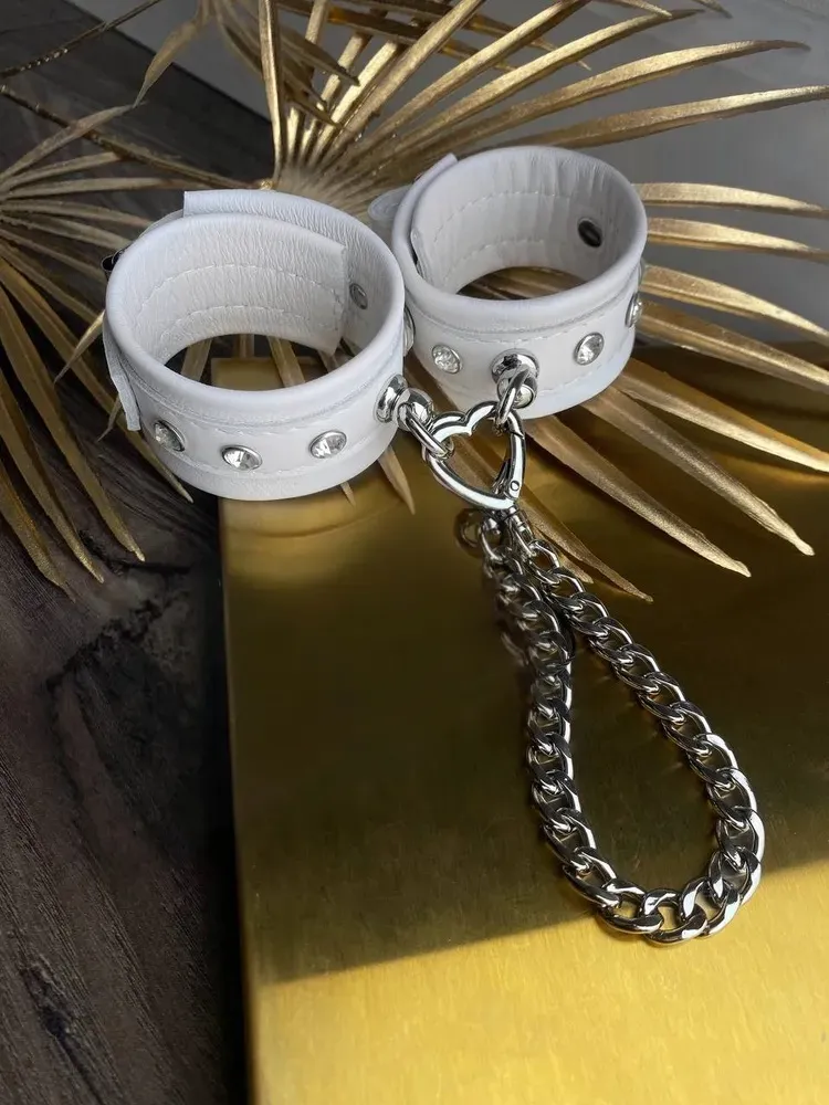 наручники таблетки белые в Новом Уренгое