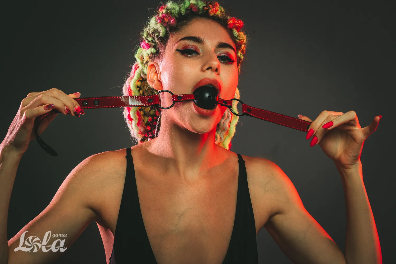 кляп party hard love bite 1153-01lola в Новом Уренгое