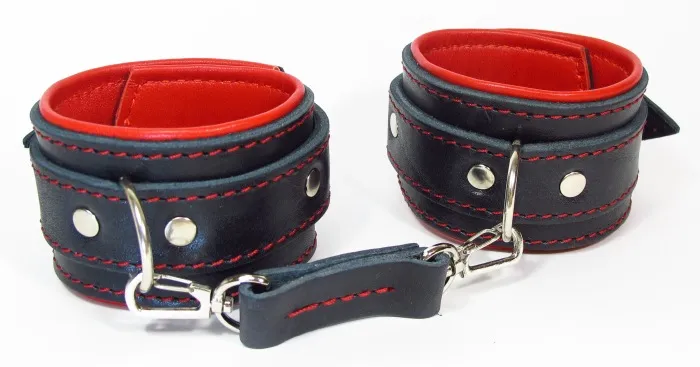 оковы на руки с красным подкладом 51020ars в Новом Уренгое