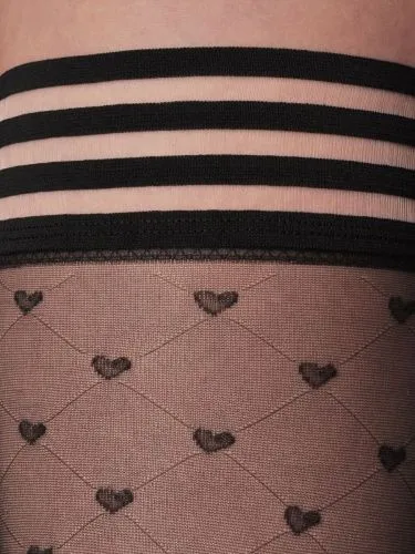 Эротическое чулки mirey с силиконовой резинкой и рисунком "сердечки" sweet 20 в Новом Уренгое