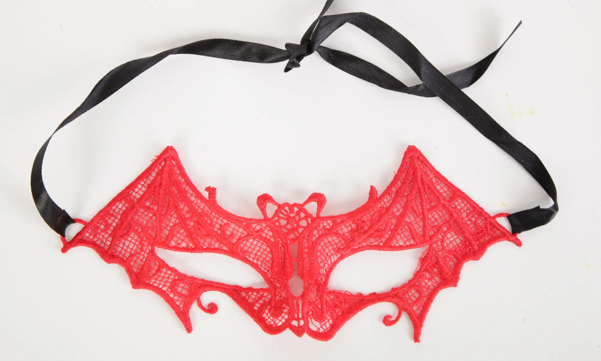 Маска летучая мышь красная 47312-1-MM