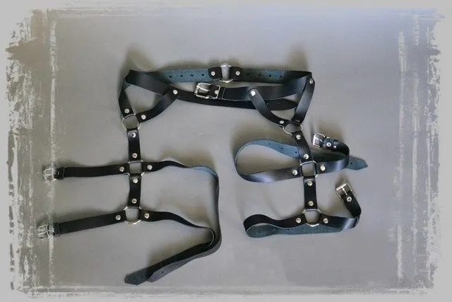 Эротическое бондажный комплект подиум черный, размер s в Новом Уренгое