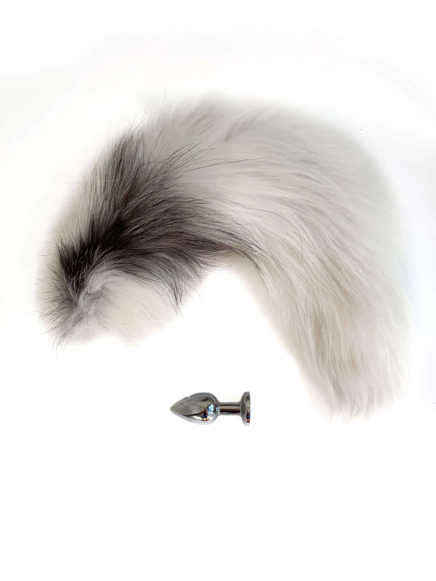 пробка анальная со съемным белым хвостом в Новом Уренгое