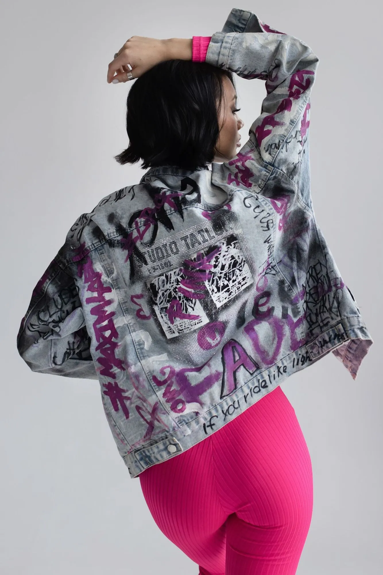 Одежда бренда Pink Rabbit в Новом Уренгое