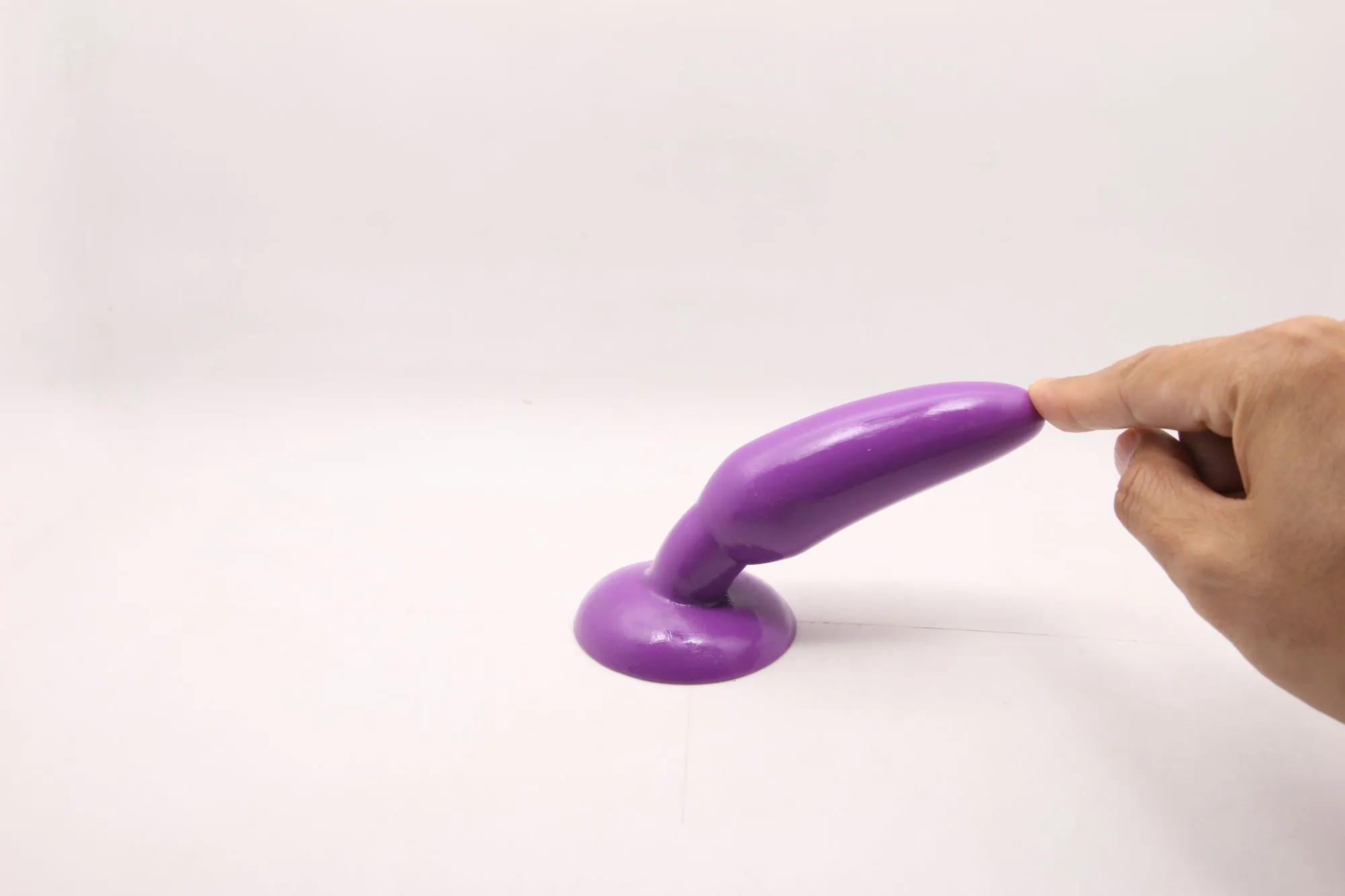 анальная пробка с присоской 3,7 см purple bi-017001r в Новом Уренгое