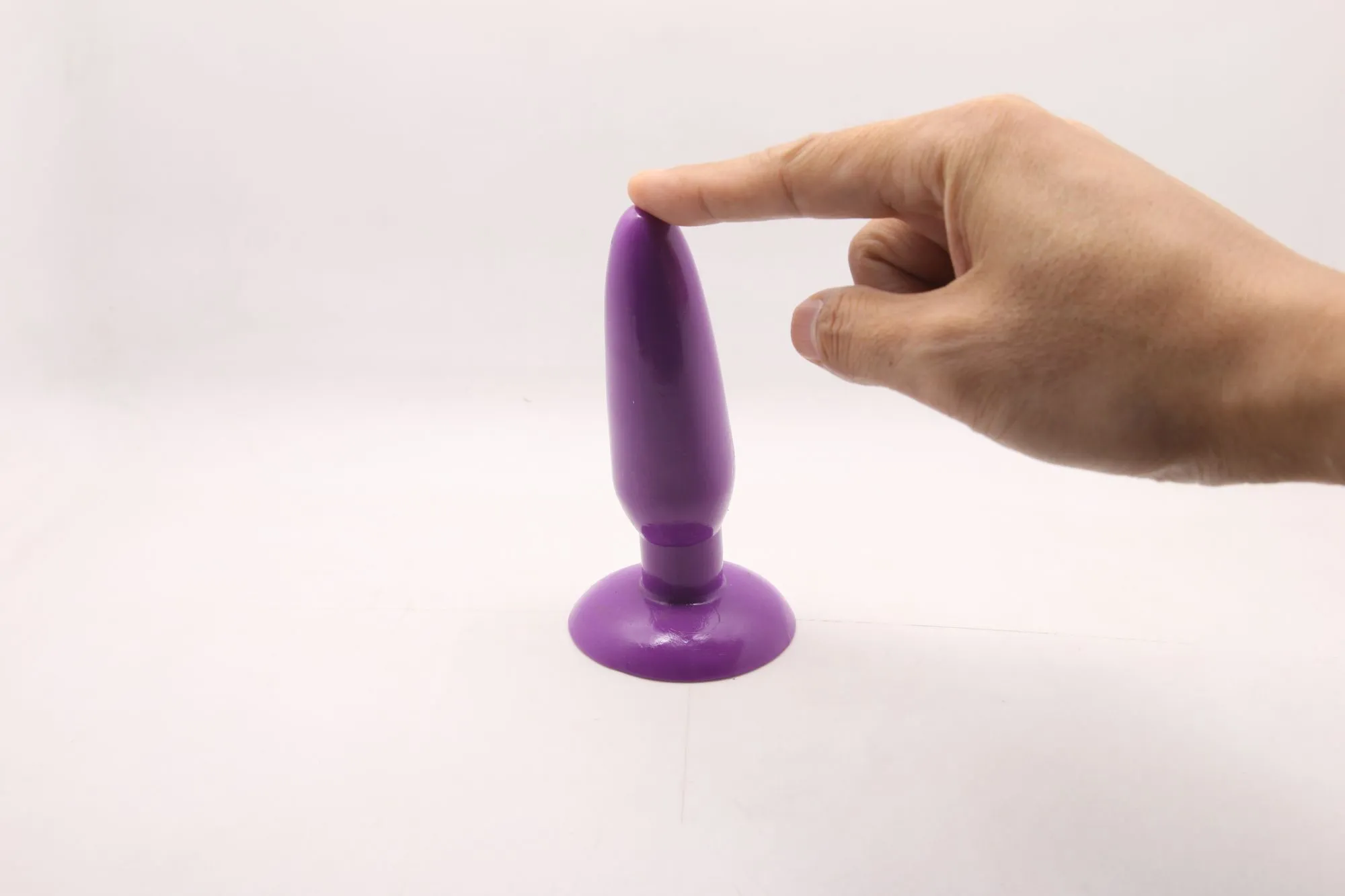 анальная пробка с присоской 3,7 см purple bi-017001r в Новом Уренгое