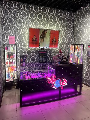 Симферополь ТЦ Лоцман, секция 118, Севастопольская 31